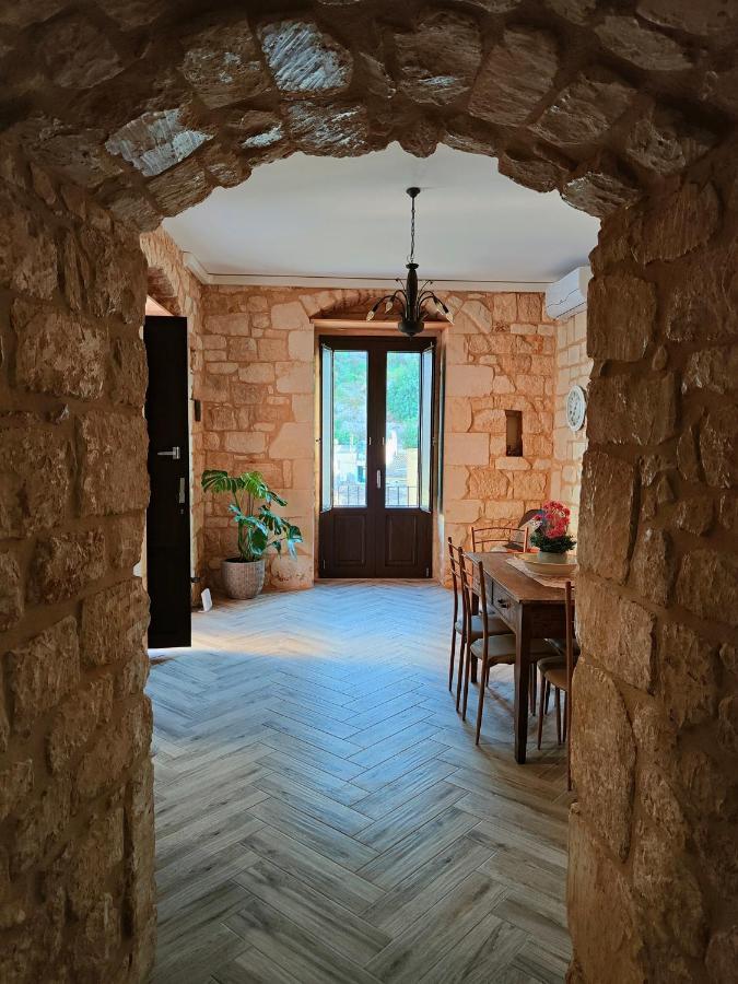 Petra Barocca Hotel Scicli Buitenkant foto